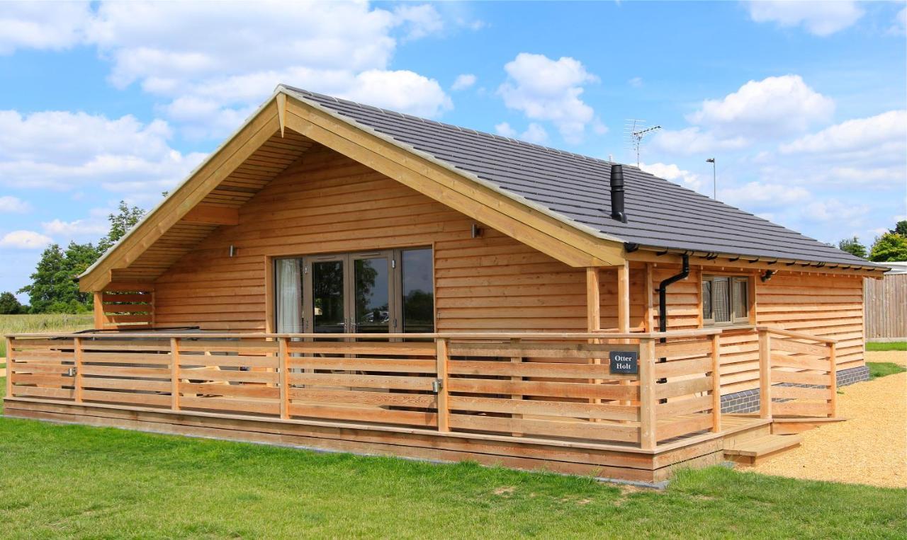 Fields End Lodges Doddington  Exterior foto